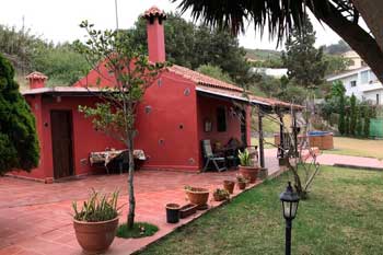 Casa Rural con Piscina La Finca de Teror en Gran Canaria