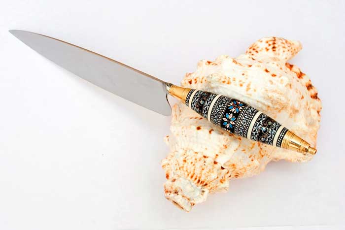 Cuchillo canario con flores bonito