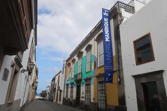 Fachada del Centro Atlántico de Arte Moderno (CAAM) en Las Palmas de Gran Canaria