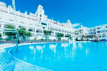Hotel con piscina en Los Cristianos Hollywood Mirage
