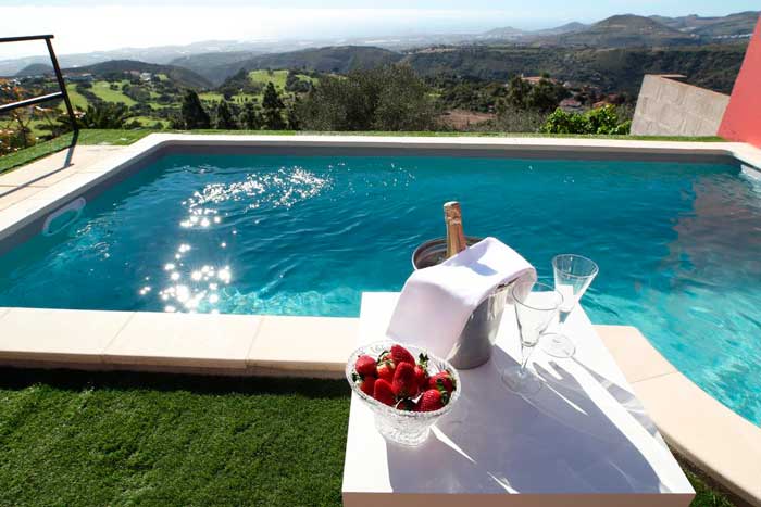 Villas del Hotel Rural con piscina privada en Santa Brígida Bandama Golf
