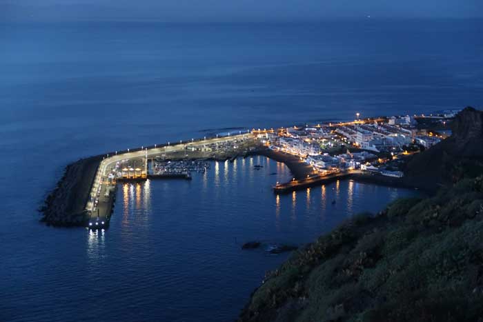 Mirador del Puerto de las Nieves de noche, Agaete