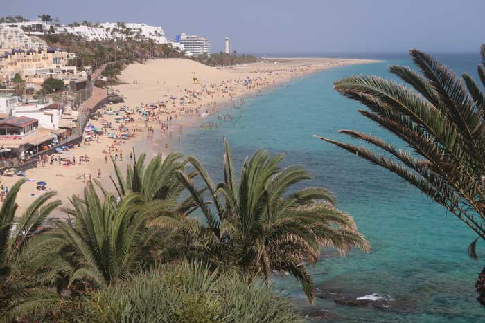 Playa y Paseo Marítimo de Morro Jable en el sur de Fuerteventura