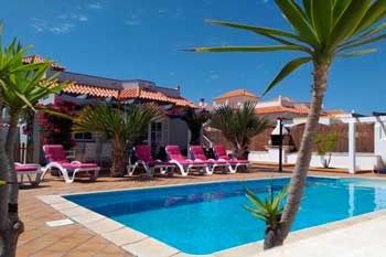 Villa de Lujo con Piscina Privada en Fuerteventura Rochelle