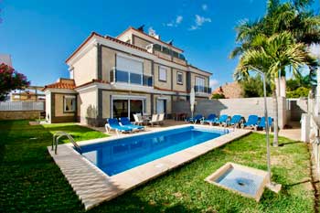 Villa con piscina privada en Maspalomas que admite perros Lovisi